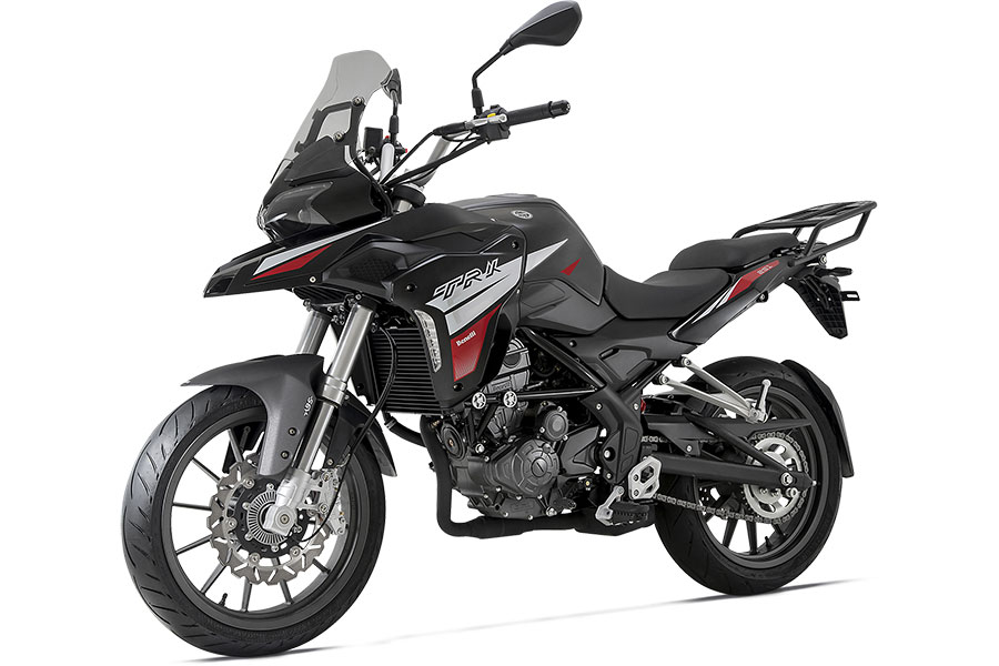 BENELLI TRK 251 SE
